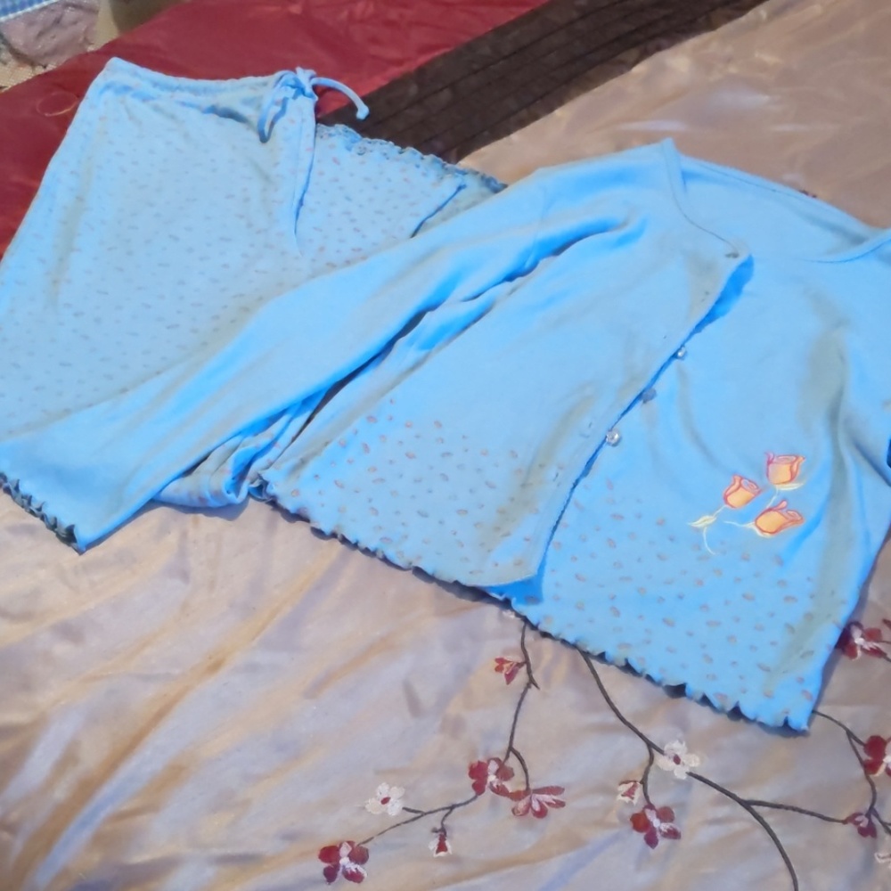 Womens Pajama Set.